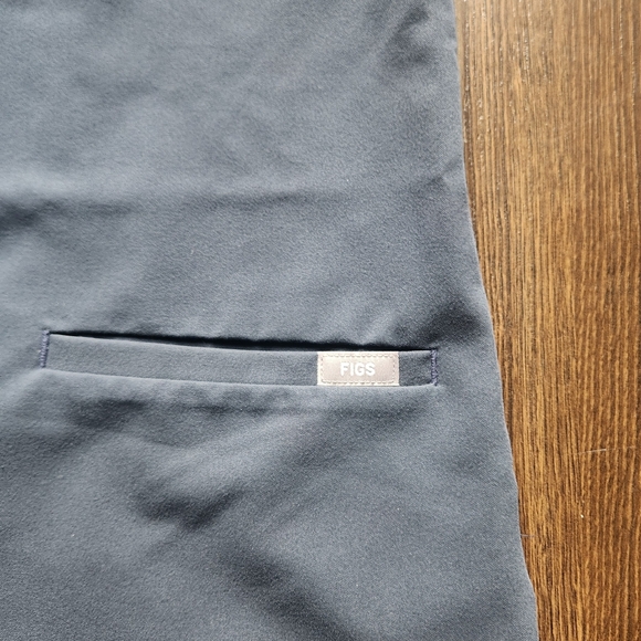 Figs Technical Scrub Set In Large - Picture 10 of 12